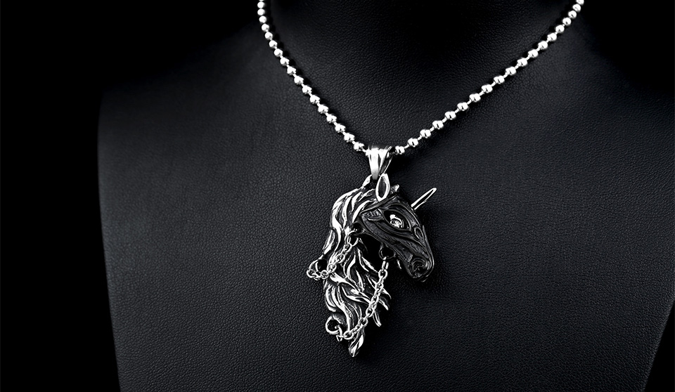 Řetízek kůň a dívka (ocel)