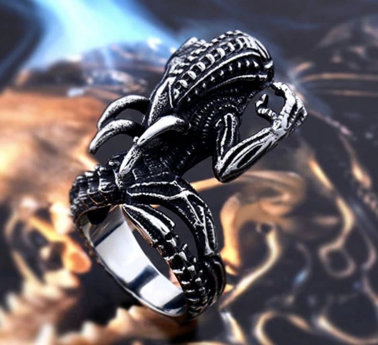 Prstýnek Alien vs. Predator (ocel) 6