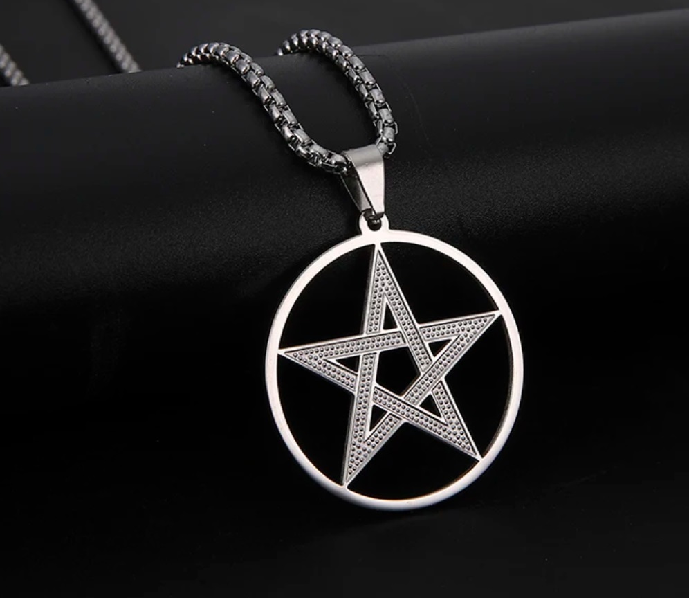 Řetízek Supernatural (Lovci duchů) - pentagram (ocel) 10