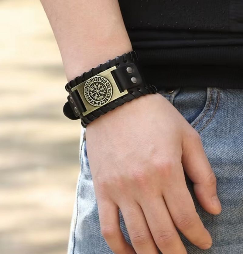Náramek viking - kompas - vegvisir (16) br