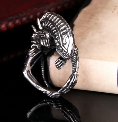 Prstýnek Alien vs. Predator (ocel)