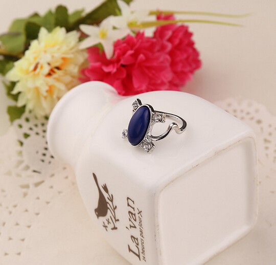 Prstýnek Elena Gilbert Vampire Diaries (větší)