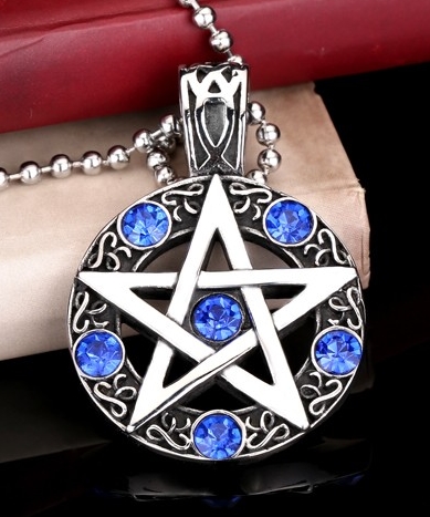 Řetízek Supernatural (Lovci duchů) - pentagram (ocel) 2 - modrá