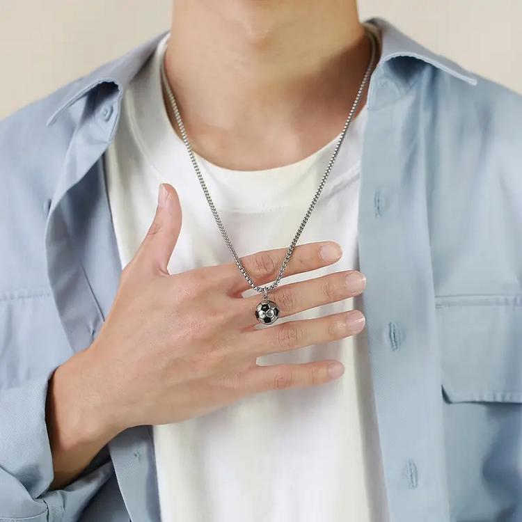 Řetízek fotbalový míč - ocelový (2)