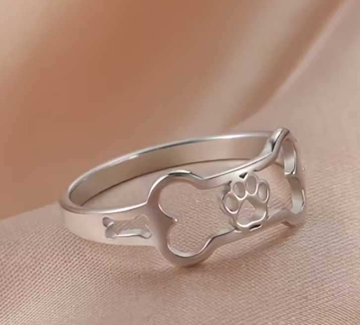 Prsten tlapka a kost (ocelový)