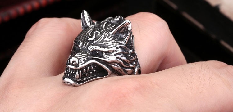 Prstýnek vlk (ocel) 2