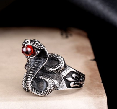 Prstýnek kobra (ocel)