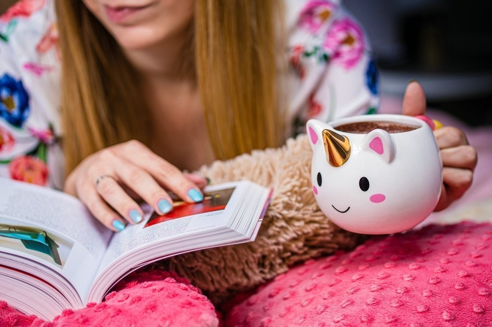 Hrnek jednorožec se zlatým rohem