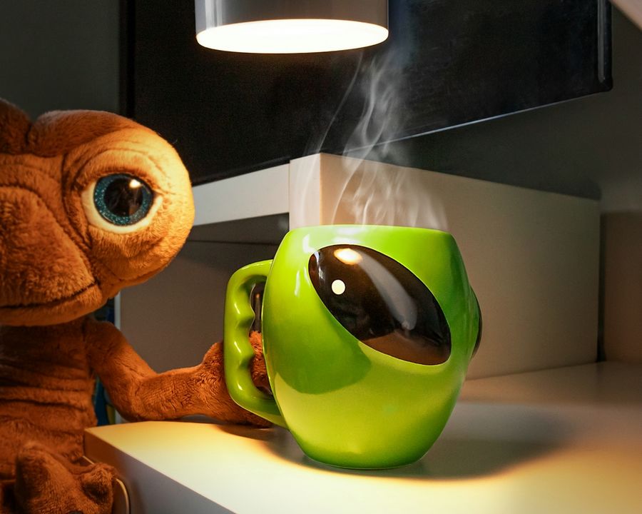 Hrnek mimozemšťan - alien