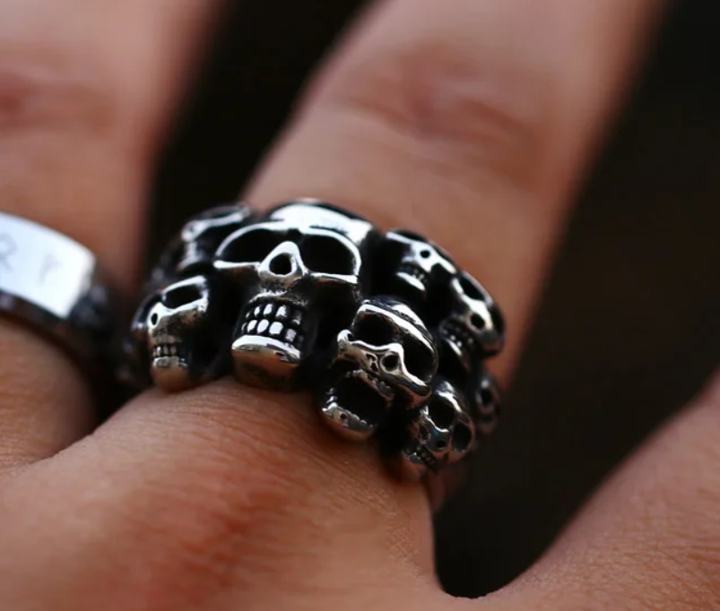 Prstýnek lebky (ocel) 3 - menší