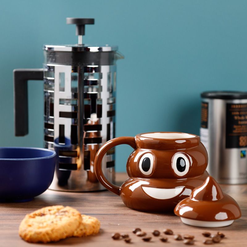 Hrnek hovínko s pokličkou 3D