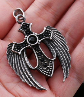 Řetízek kříž s křídly (ocel) čn