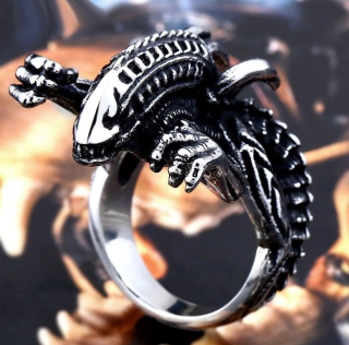 Prstýnek Alien vs. Predator (ocel) 6