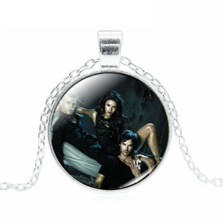 Řetízek The Vampire Diaries (Upíří deníky) - Elena, Damon a Stefan (5) st