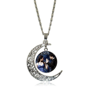 Řetízek The Vampire Diaries (Upíří deníky) - půlměsíc - postavy (10)