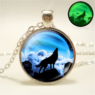 Řetízek vlk - svítí ve tmě (32)