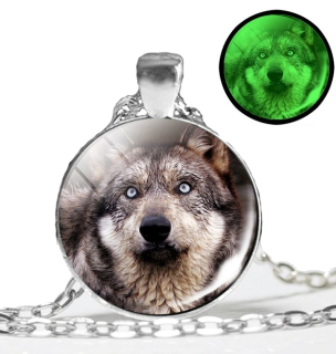 Řetízek vlk - svítí ve tmě (41)