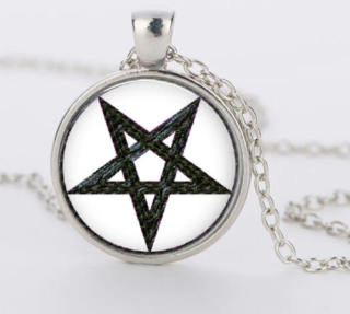 Řetízek Supernatural (Lovci duchů) - pentagram (36) st