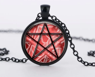 Řetízek Supernatural (Lovci duchů) - pentagram (37) čn