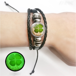 Náramek čtyřlístek - svítí ve tmě (5)