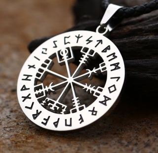 Řetízek Vegvísir - kompas (5) - ocel