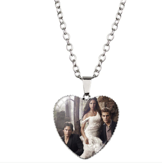 Řetízek The Vampire Diaries (Upíří deníky) - srdce (2)