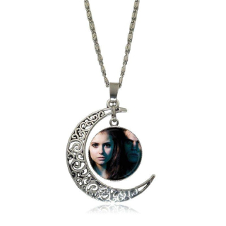Řetízek The Vampire Diaries (Upíří deníky) - půlměsíc (10)