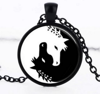 Řetízek Yin yang (25) - koně - čn