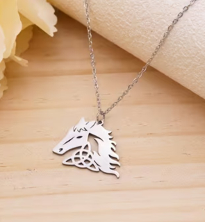 Řetízek kůň (ocelový) 21
