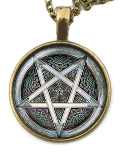 Řetízek Supernatural (Lovci duchů) - pentagram (9)